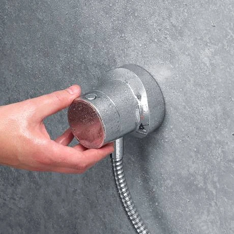 Mira Minimal Single Outlet Thermostatic Mixer Shower - 1.1943.001 4 Mira Minimal Single Outlet Thermostatic Mixer Shower - 1.1943.001 - Image 2