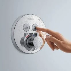 Hansgrohe ShowerSelect S Thermostatic Mixer for Concealed Installation for 2 Outlets - Chrome - 15743000 5 Hansgrohe ShowerSelect S Thermostatic Mixer for Concealed Installation for 2 Outlets - Chrome - 15743000 -ShowerLux Shop 15743000 D1 460