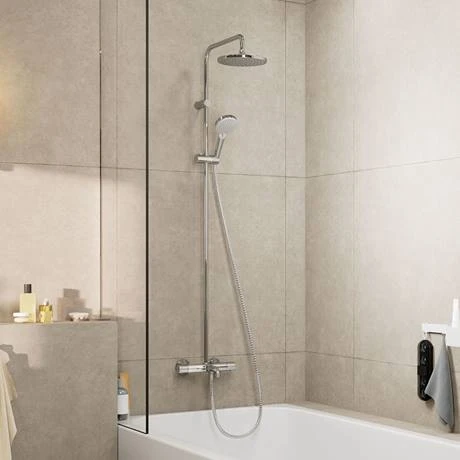 Hansgrohe Vernis Blend Showerpipe 200 Thermostatic Bath Shower Mixer - 26274000 4 Hansgrohe Vernis Blend Showerpipe 200 Thermostatic Bath Shower Mixer - 26274000 - Image 2