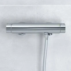 Grohe Grohtherm 2000 Thermostatic Shower Mixer and Kit - 34281001 8 Grohe Grohtherm 2000 Thermostatic Shower Mixer and Kit - 34281001 -ShowerLux Shop 34281001 D2 460