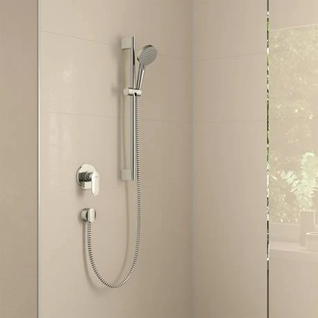 Hansgrohe Vernis Blend Concealed Single Lever Shower Mixer - Chrome - 71649000 4 Hansgrohe Vernis Blend Concealed Single Lever Shower Mixer - Chrome - 71649000 - Image 2