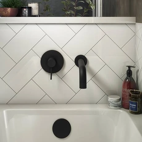 Arezzo Matt Black Round Concealed Manual Shower Valve 5 Arezzo Matt Black Round Concealed Manual Shower Valve - Image 3