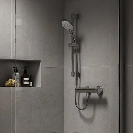 Ideal Standard Idealrain Evo Jet 600mm Shower Slider Rail with 125mm 3 Function Round Handspray - B1761AA 5 Ideal Standard Idealrain Evo Jet 600mm Shower Slider Rail with 125mm 3 Function Round Handspray - B1761AA - Image 3