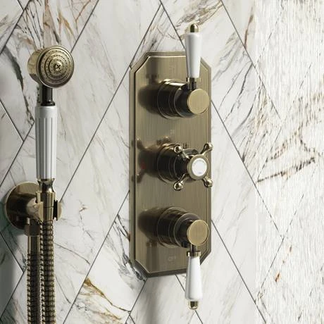 Chatsworth 1928 Antique Brass Triple Concealed Shower Valve 5 Chatsworth 1928 Antique Brass Triple Concealed Shower Valve - Image 3