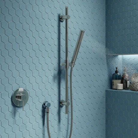 Cruze Round Shower Valve inc. Slide Rail Kit with Pencil Handset - Chrome 3 Cruze Round Shower Valve inc. Slide Rail Kit with Pencil Handset - Chrome