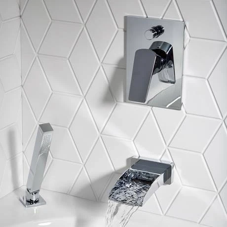 Roper Rhodes Sign Manual Mixer Valve with Diverter - T171802 4 Roper Rhodes Sign Manual Mixer Valve with Diverter - T171802 - Image 2